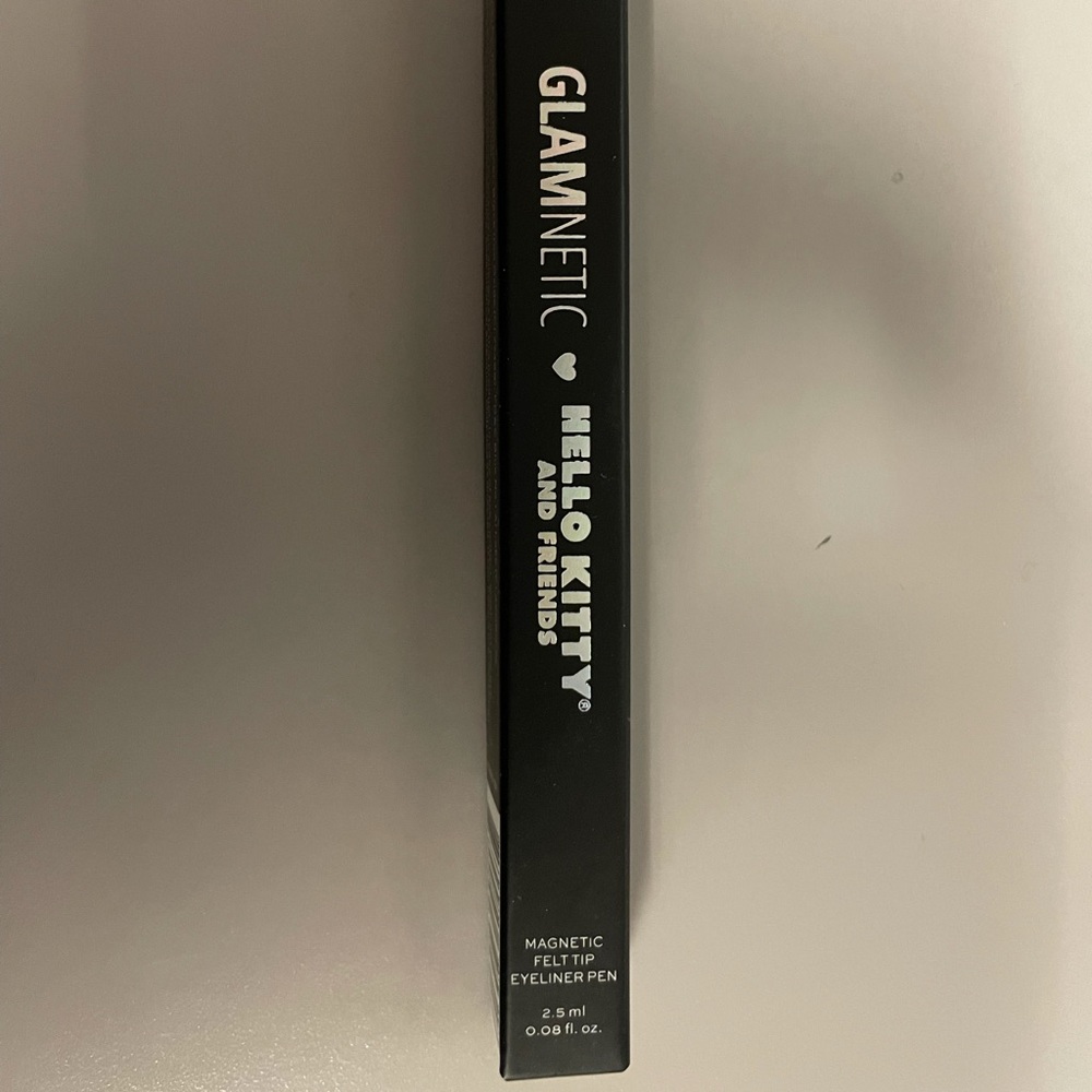 Glamnetic Hello Kitty Brown Magnetic Felt Tip Pen Liner